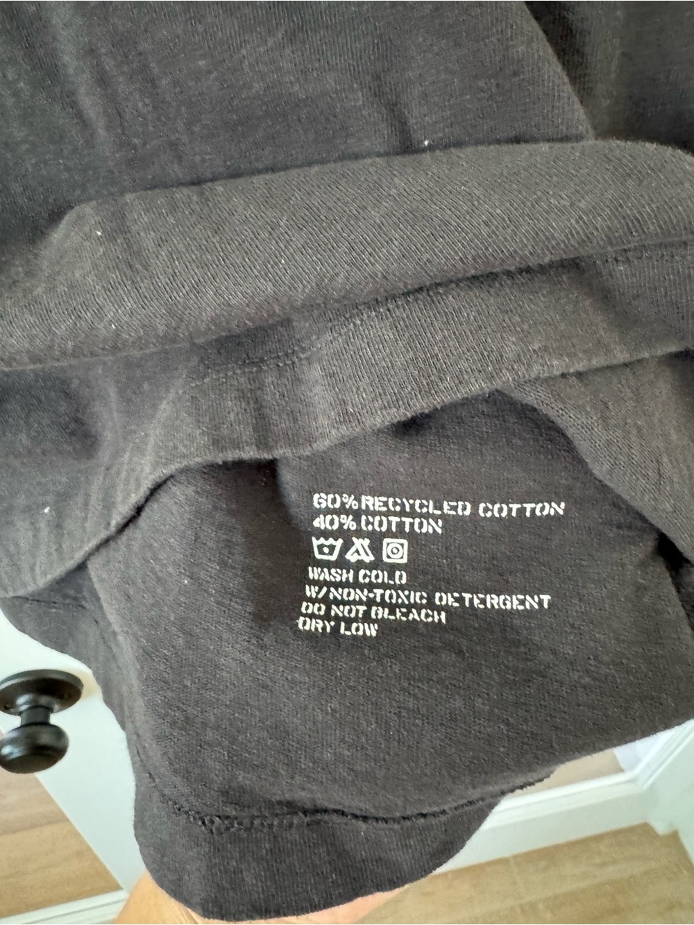 Alex Mill Crewneck Tee in Faded Black - Picture 4 of 4